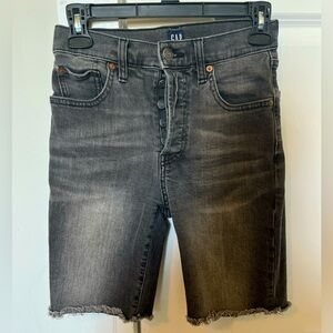 Gap Bermuda Shorts size 24/00